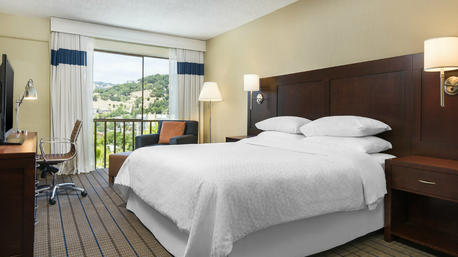 Hotel Four Points By Sheraton Marin County 3*