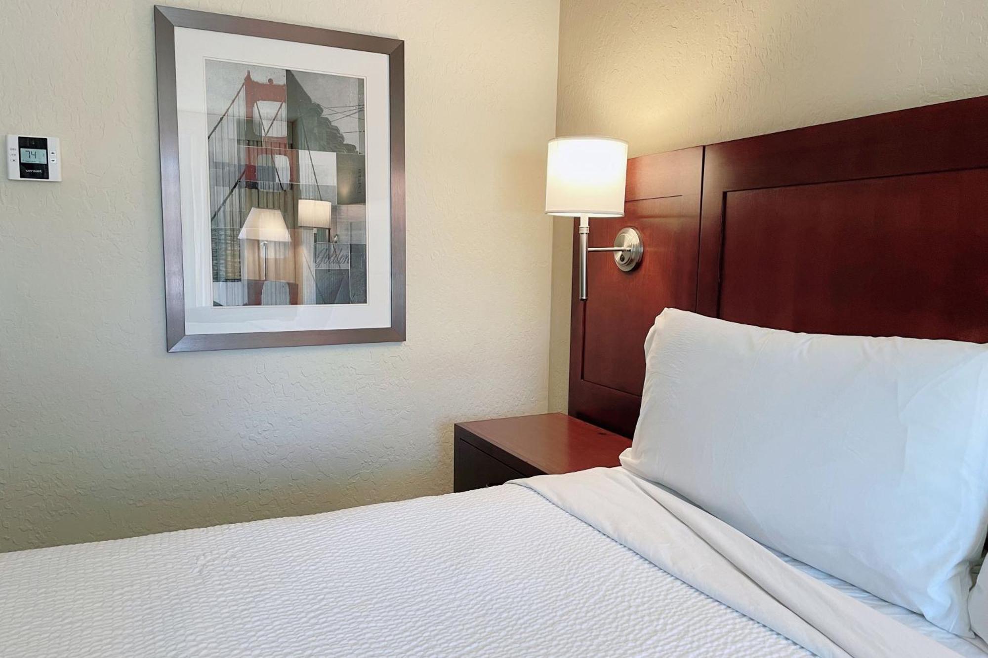 Four Points By Sheraton Marin County Hotel 3*